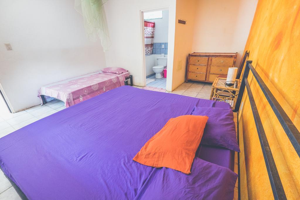 Pura Vida Hostel Tamarindo Ngoại thất bức ảnh