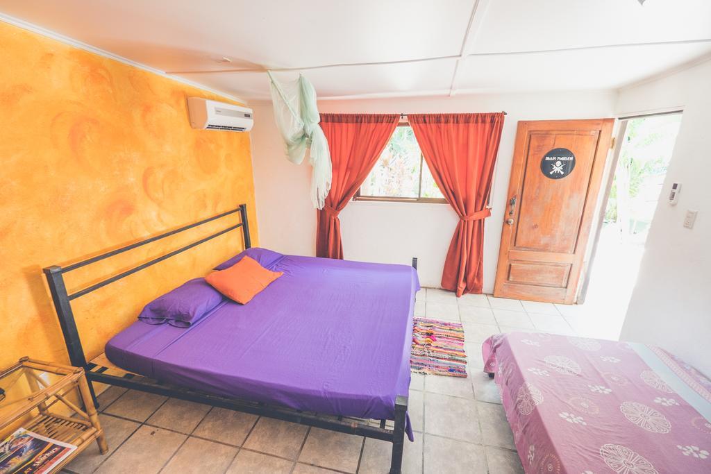 Pura Vida Hostel Tamarindo Ngoại thất bức ảnh