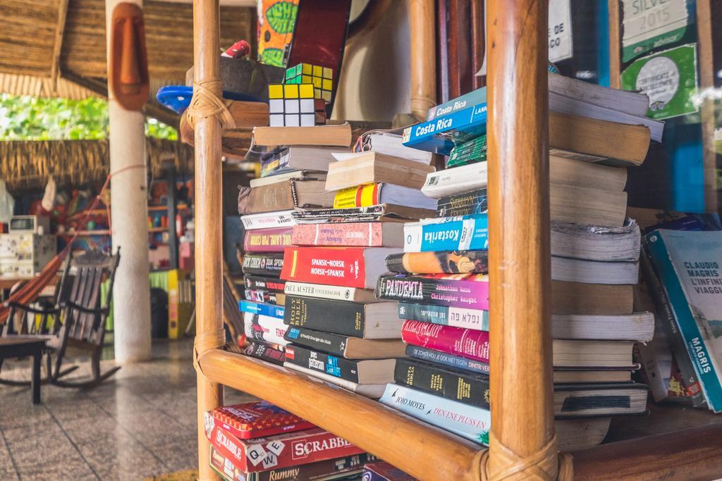 Pura Vida Hostel Tamarindo Ngoại thất bức ảnh