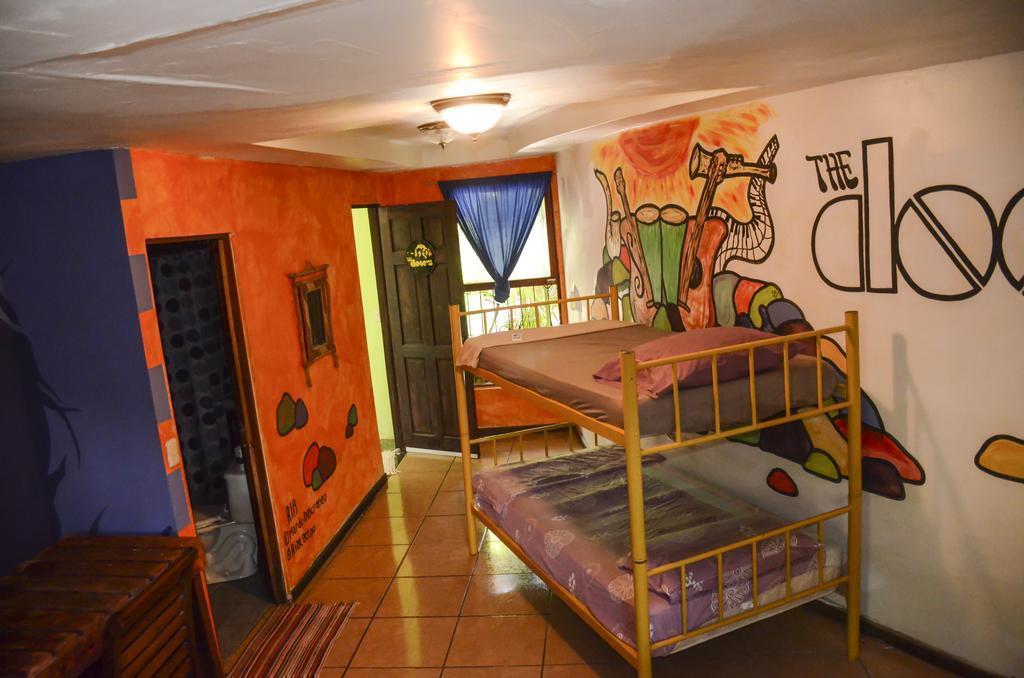 Pura Vida Hostel Tamarindo Ngoại thất bức ảnh
